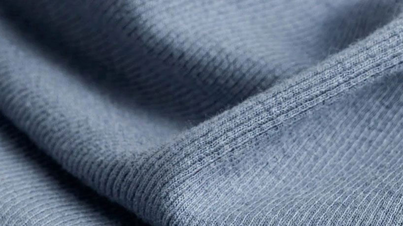 Zipper-tubulars-in-woven-fabric